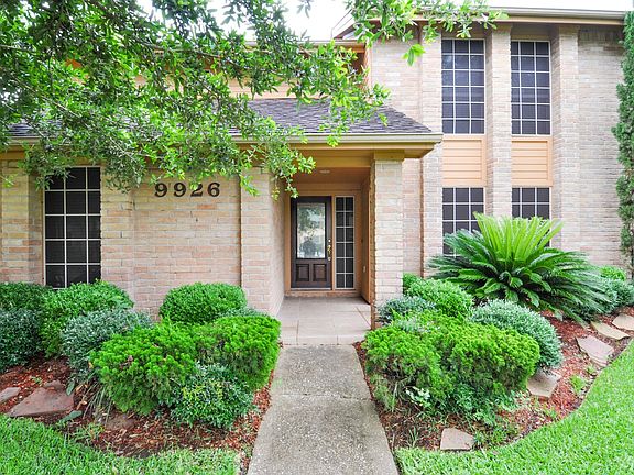 4th image of 9926 Sagecourt Dr
