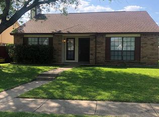 809 Bailey Dr, Cedar Hill, TX 75104