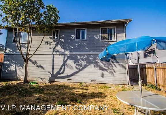 2nd image of 49 W Harrison Ave