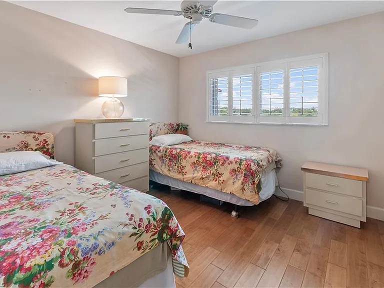 29 High Point Cir E #503 — Photo 14