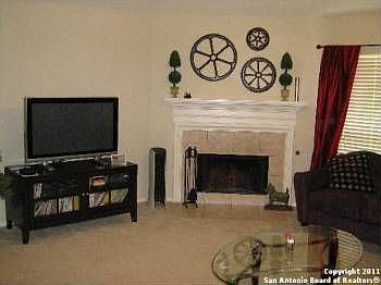 4th image of 21918 Prospect Hl
