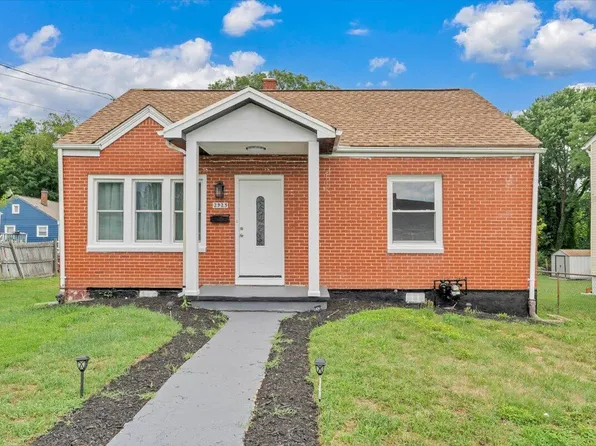 2923 Courtland Rd NW, Roanoke, VA 24012