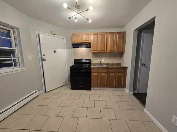 479 Roseville Ave, Newark, NJ