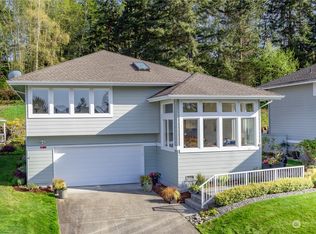 60 Mariner Pl, Port Ludlow, WA 98365