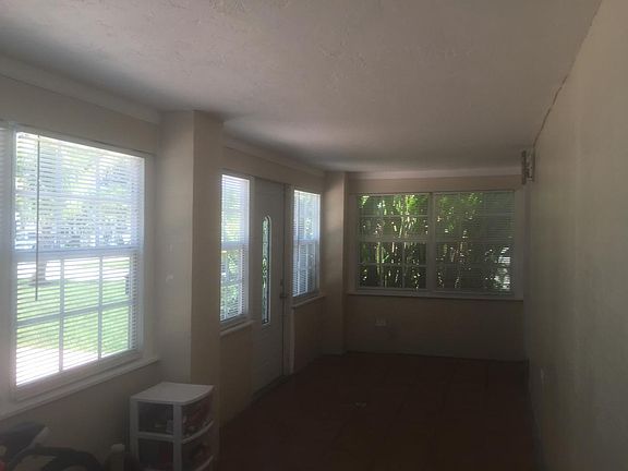 2nd image of 1714 NE 180th St