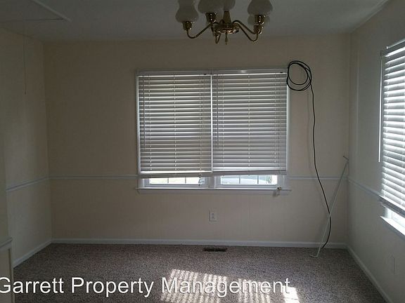5th image of 335 Denbigh Blvd
