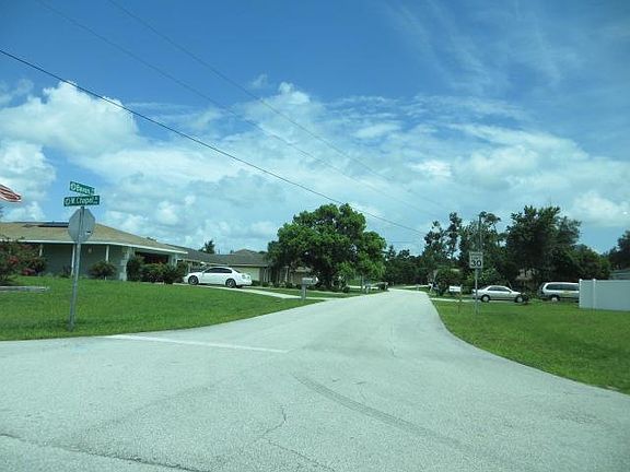 4th image of 1799 Bavon Dr