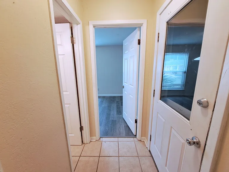 7819 Hearthstone Cir — Photo 14