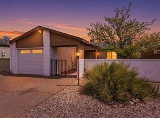 332 Sundt Ct NE, Rio Rancho, NM 87124