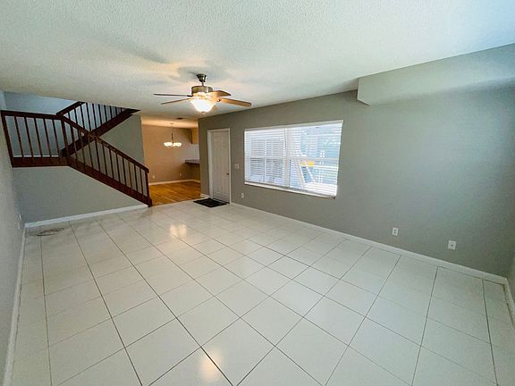 4th image of 2903 SW Lakemont Pl