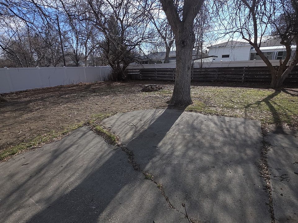 1st image of 2211 5th Ave S #1
