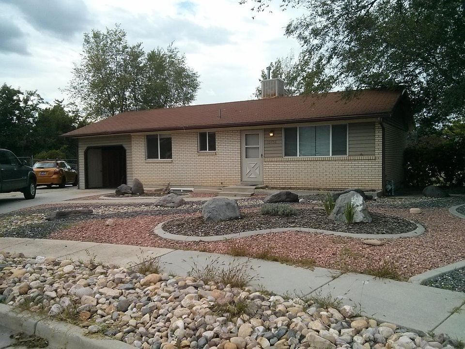 1st image of 10456 S Statice Cir