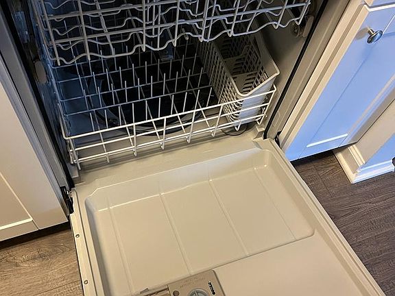 4th image of 12753 Dara Dr APT 202