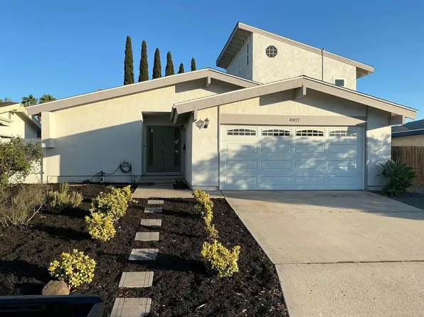 8427 Carlton Oaks Dr, Santee, CA 92071