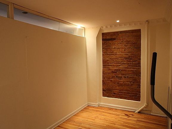 4th image of 56 S Oxford St APT 1