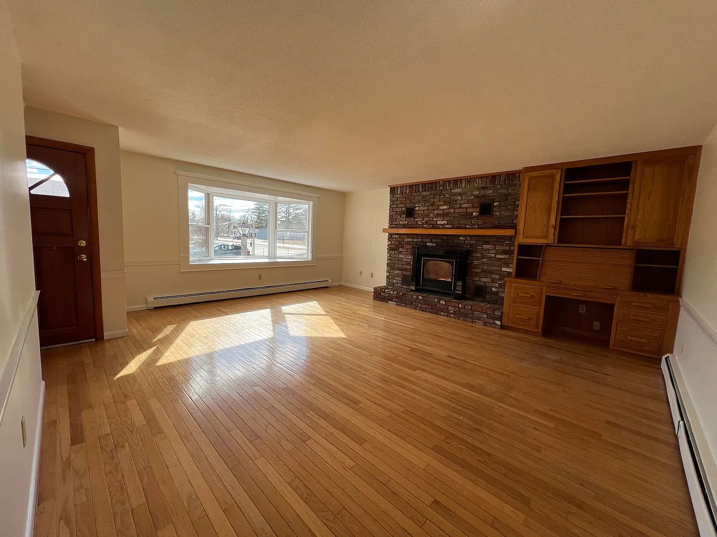 3 Bedroom / 1 bathroom single family house — Photo 4