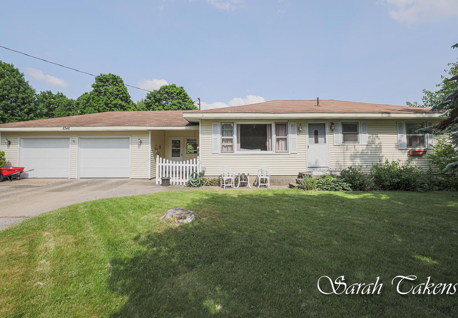 8346 Hardwood Dr, Jenison, MI 49428 Zillow