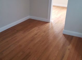 371 S 18th St, Newark, NJ 07103