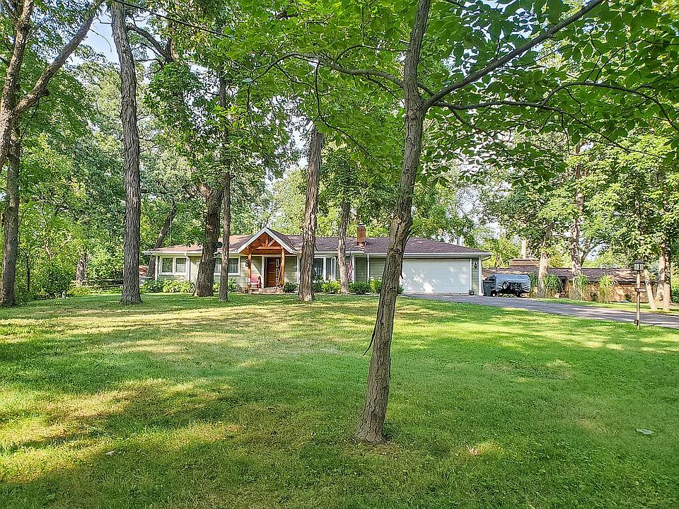 1st image of 2050 Hickory Ln