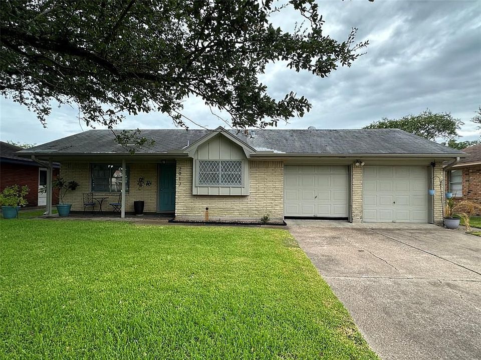1st image of 2917 Kingston Dr