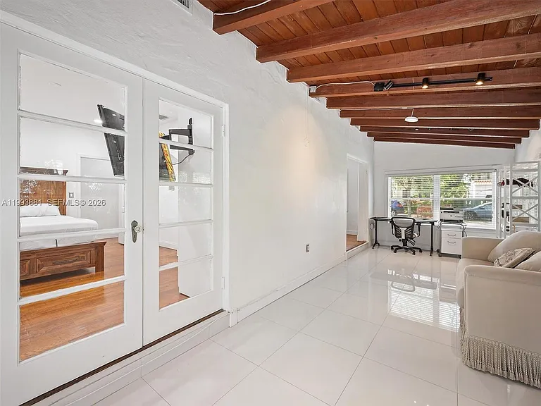 314 Romano Ave — Photo 12
