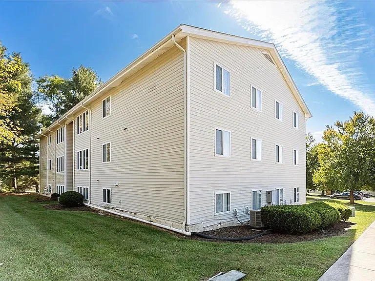 1780 Liberty Ln #C32 — Photo 18