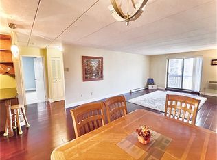65 Commons Dr UNIT 409, Shrewsbury, MA 01545