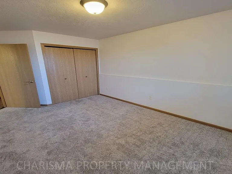 906 N Western Ave #911 — Photo 14