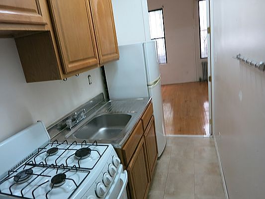 1st image of 228 Boerum St APT 2R