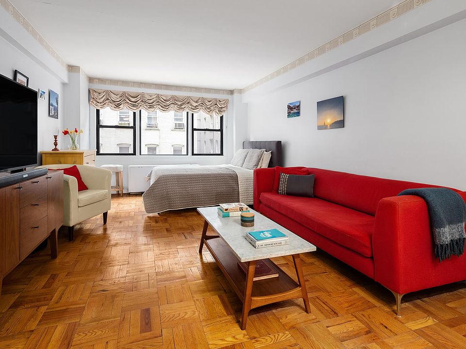 1st image of 220 E 67th St APT 3C