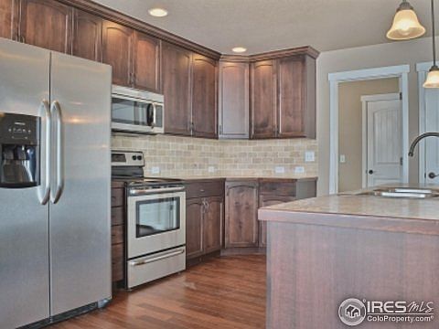 2nd image of 3314 Monte Christo Ave