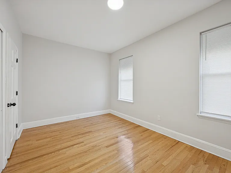 254 W Zeralda St — Photo 12