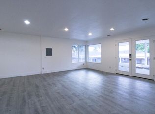 15914 84th Ave NE #D, Kenmore, WA 98028