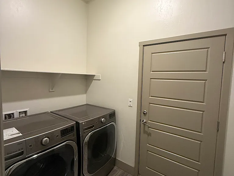 6609 Wild Olive Ct — Photo 9