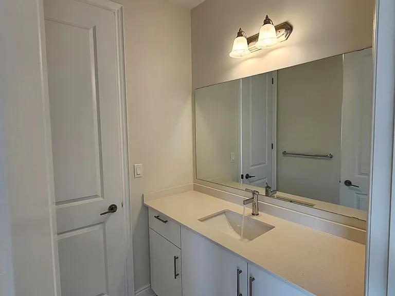 18 Gladmary Dr — Photo 21