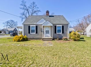 320 Island Pond Rd, Springfield, MA 01118
