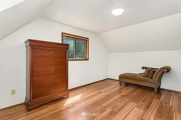 2525 NE 95th St — Photo 19