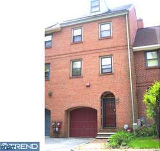 1st image of 402 W 4th St