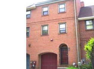 402 W 4th St, Wilmington, DE 19801