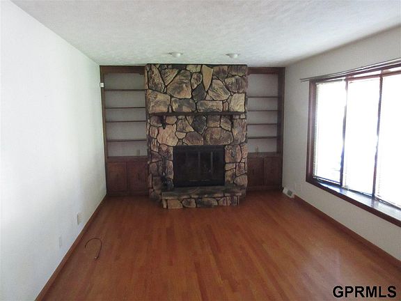 2nd image of 6711 Sunshine Dr