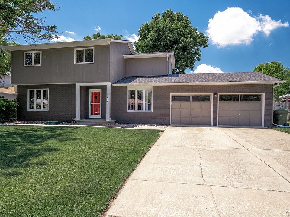 1st image of 2620 Bret Ave