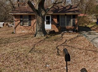 2308 Brentwood St, High Point, NC 27263