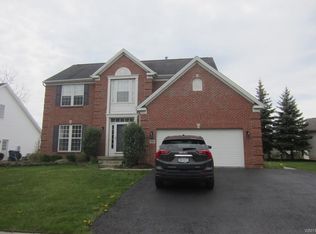 108 Huntingwood Dr, East Amherst, NY 14051