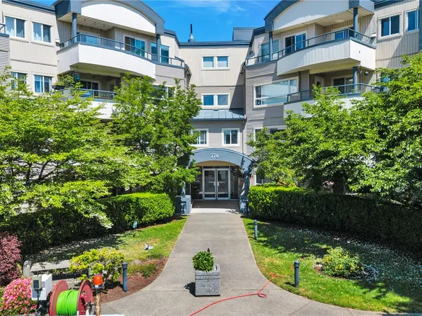 770 Poplar St #204, Nanaimo, BC V9S 2H6