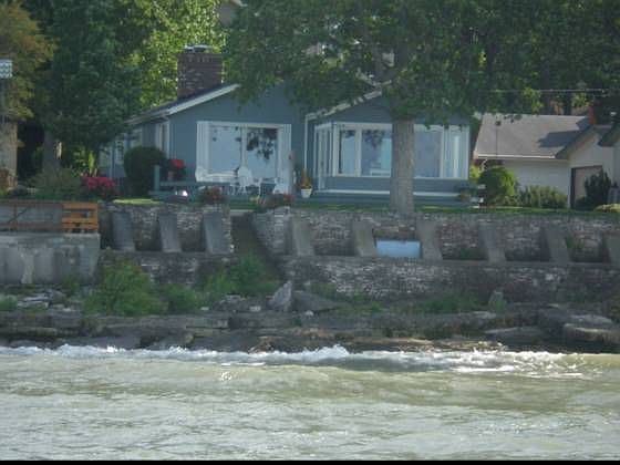 1st image of 1102 Lake St