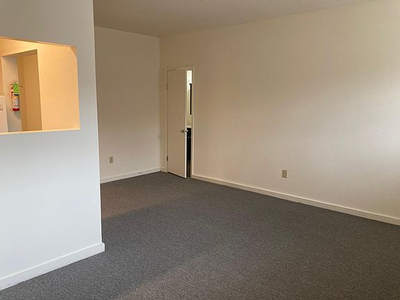 Sample studio image - May not be specific to available unit.