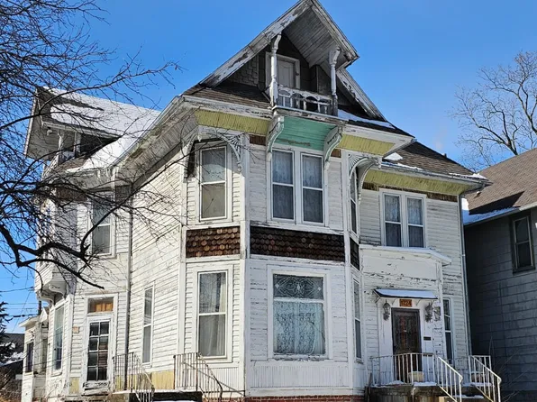 1724 9th St, Des Moines, IA 50314