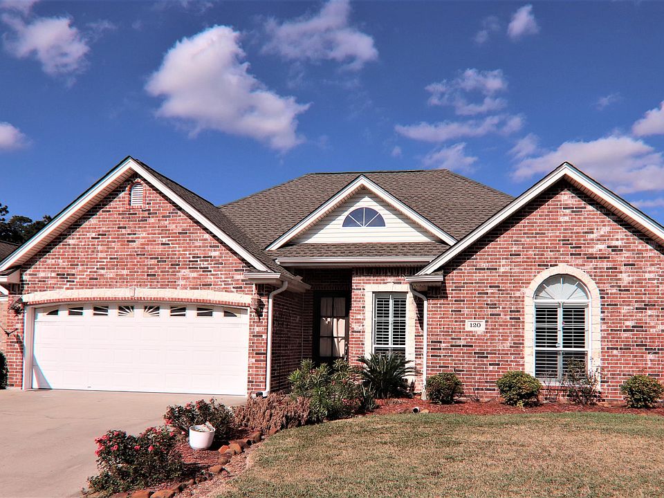 1st image of 120 Emerald Dr
