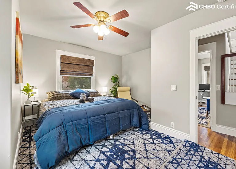 Upstairs large bedroom plus sitting nook