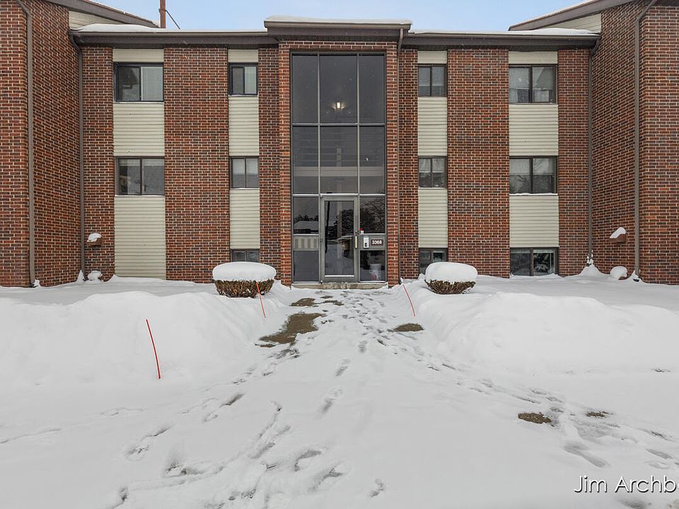 1st image of 3368 Devonwood Hills Dr NE #B